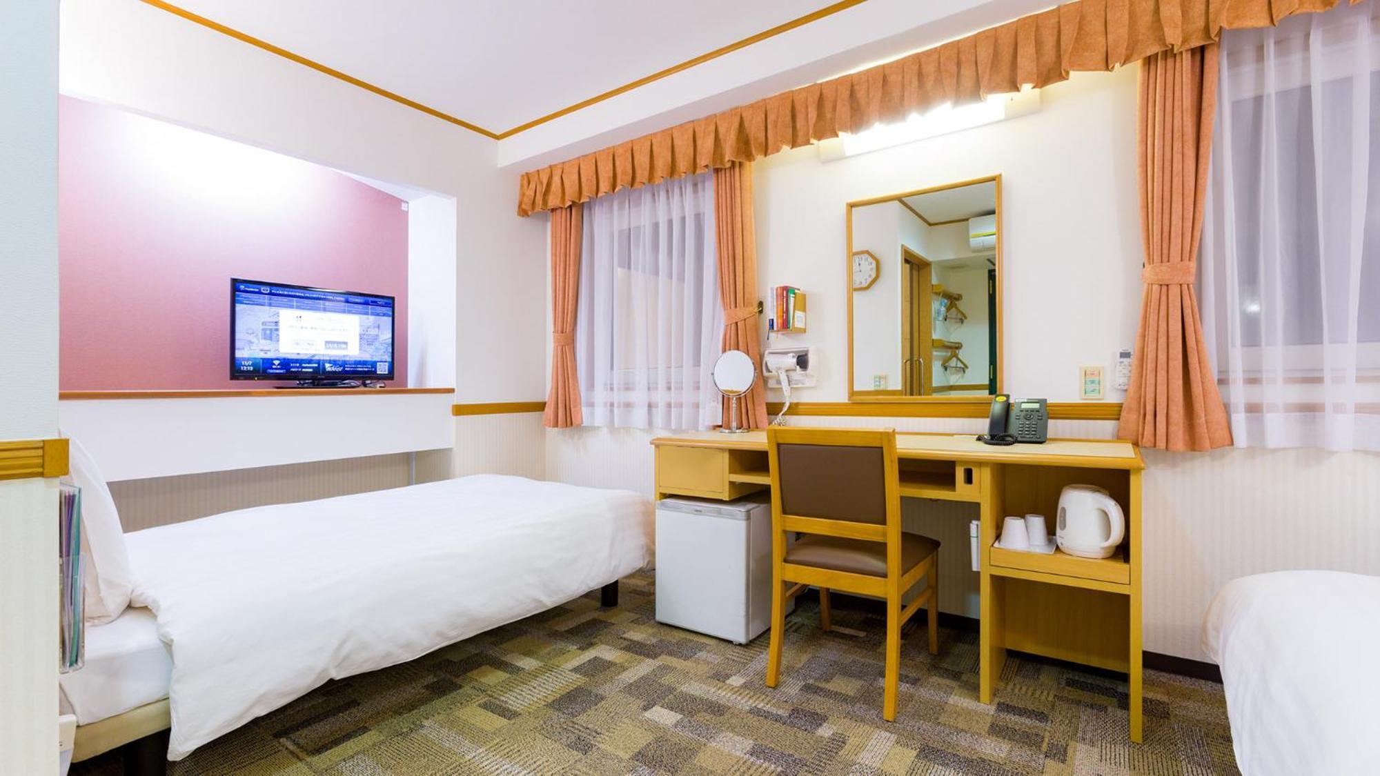 Toyoko Inn Hiroshima-Eki Shinkansen-Guchi 1 Rum bild