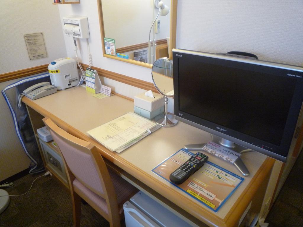 Toyoko Inn Hiroshima-Eki Shinkansen-Guchi 1 Exteriör bild